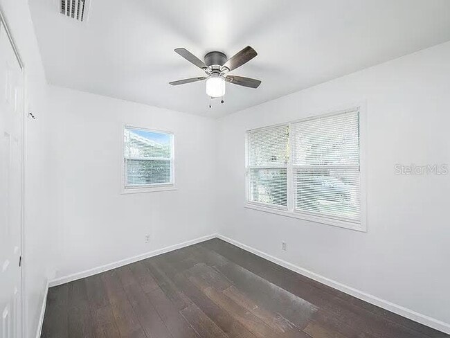 Foto del edificio - 4211 12th Ave S