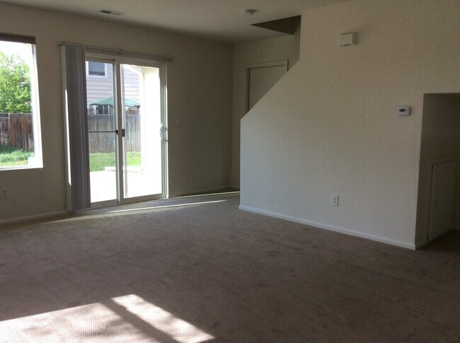 Foto del edificio - 2 Story Open Concept Home in Idaho Creek Neighborhood