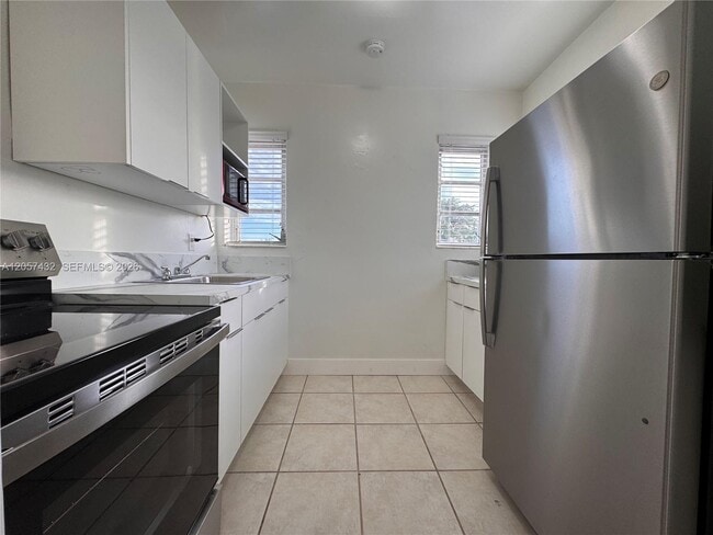 Foto del edificio - 133 NW 32nd Ct