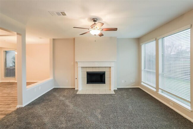 Foto del edificio - 5460 Pecan Creek Cir