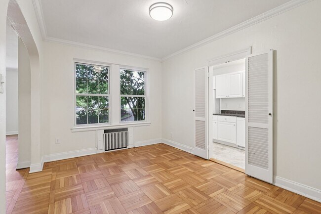 Interior Photo - The Royal York Apartments
