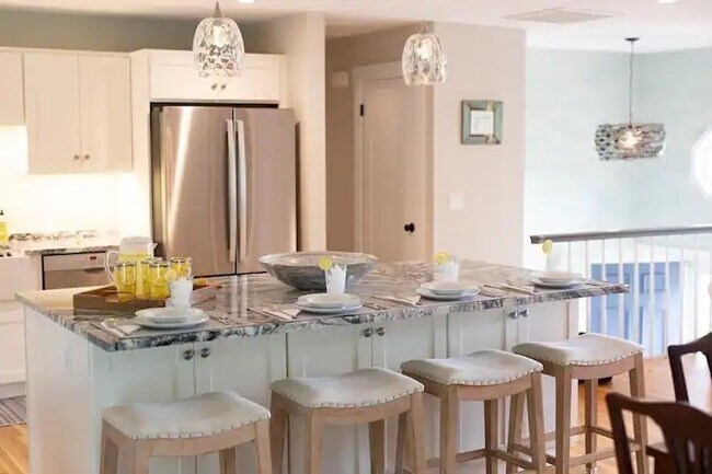 Foto del edificio - 110 Elgin Rd