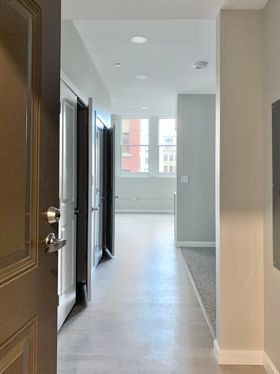 Building Photo - 6 Chatham St