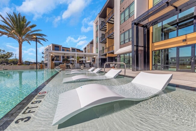 Swimming Pool - Revel