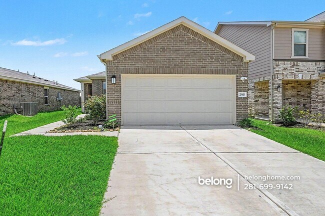 Building Photo - 25403 Benroe St