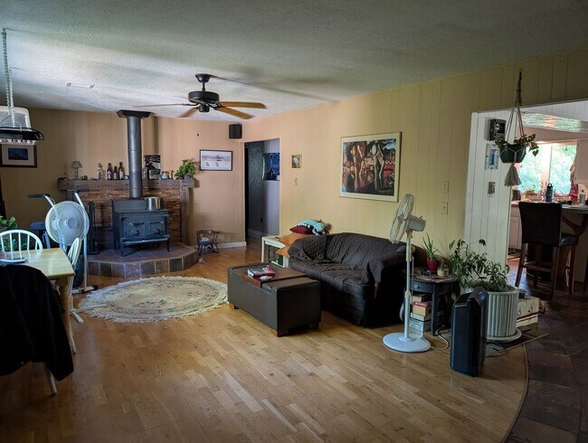 Foto del edificio - 3894 Co Rd 203