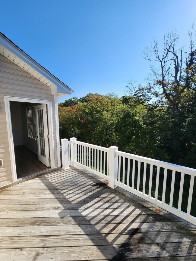 Foto del edificio - 38 Micah Ct