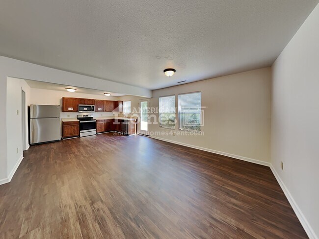 Foto del edificio - 386 Morning Dew Drive