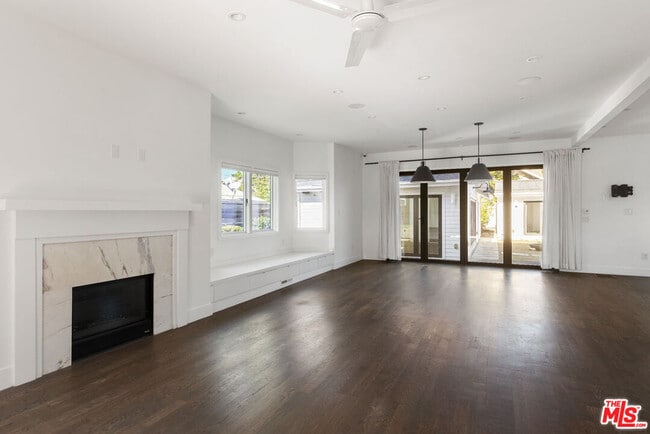 Building Photo - 4525 Melbourne Ave