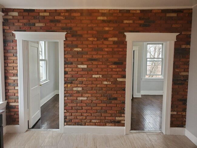 Building Photo - 226 Neptune Ave