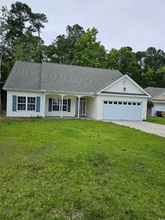 Building Photo - 267 Sienna Dr