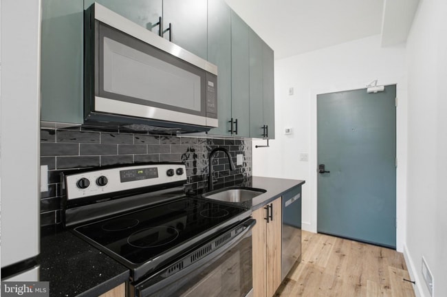 Building Photo - 4243 Mantua Ave