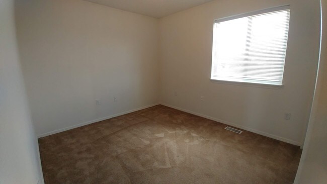 Building Photo - 1050 Lost Trail Dr