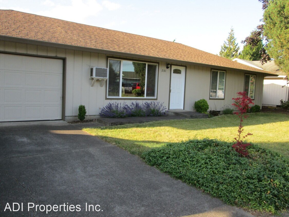 Primary Photo - 3 br, 1 bath House - 2130 S Beech Street