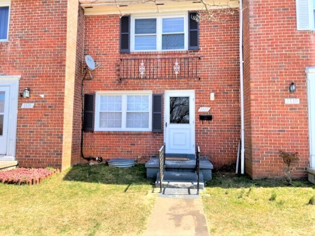 Foto del edificio - 1117 Pelham Wood Rd