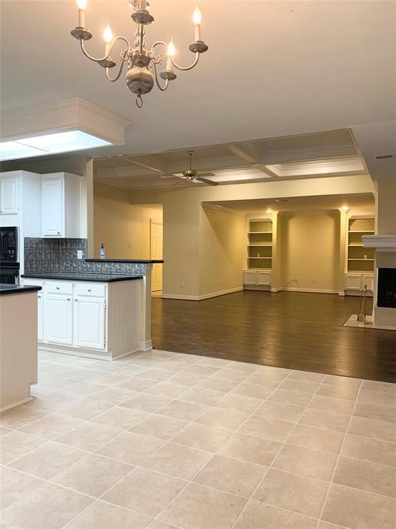 Building Photo - 14138 Swallowfield Dr