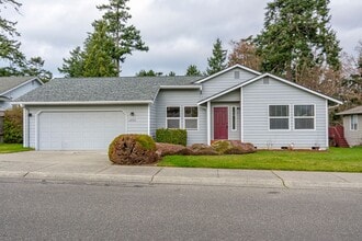 Building Photo - 1772 SW 16th Ave