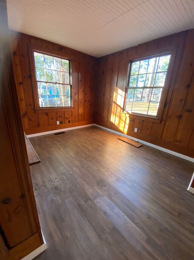 Foto del edificio - Newly Renovated 3 Bed / 2 Bath in Broadmoo...