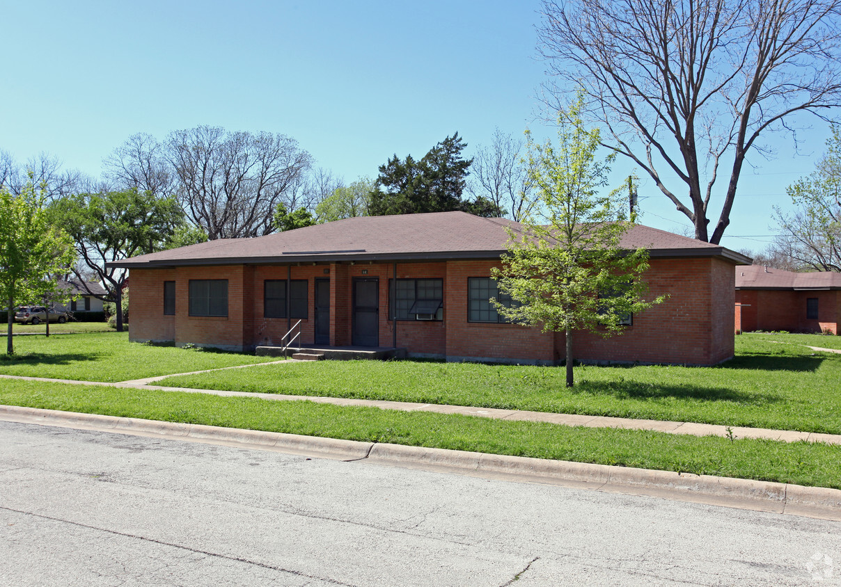 Foto del edificio - Waxahachie Housing Authority