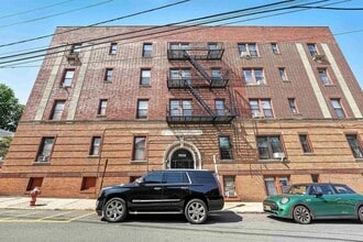 Building Photo - 7603 1st Ave