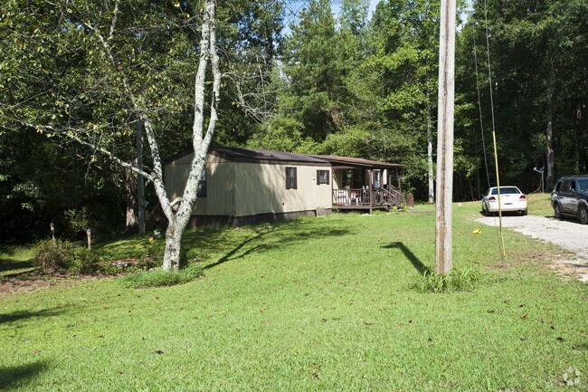 Building Photo - Springwood Dr