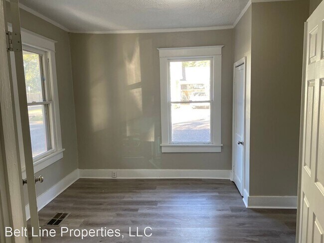 Building Photo - 3 br, 1 bath House - 2774 Midland Ave.