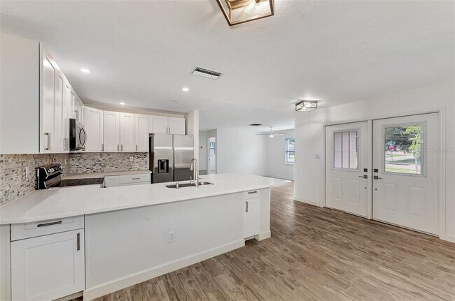 Building Photo - 5429 Starwood Pl