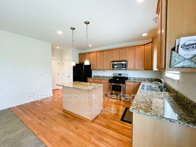 Foto del edificio - 8100 88th St NE