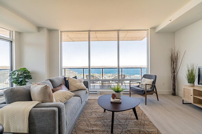 Building Photo - 172 North