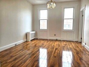 Building Photo - 59-36 Woodbine St