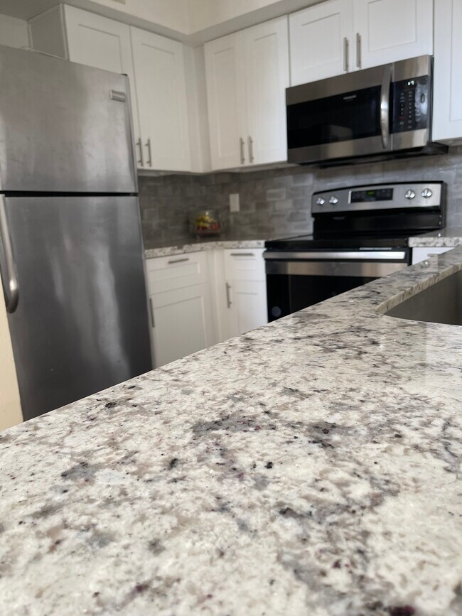 Foto del edificio - 10855 Meadowglen Ln