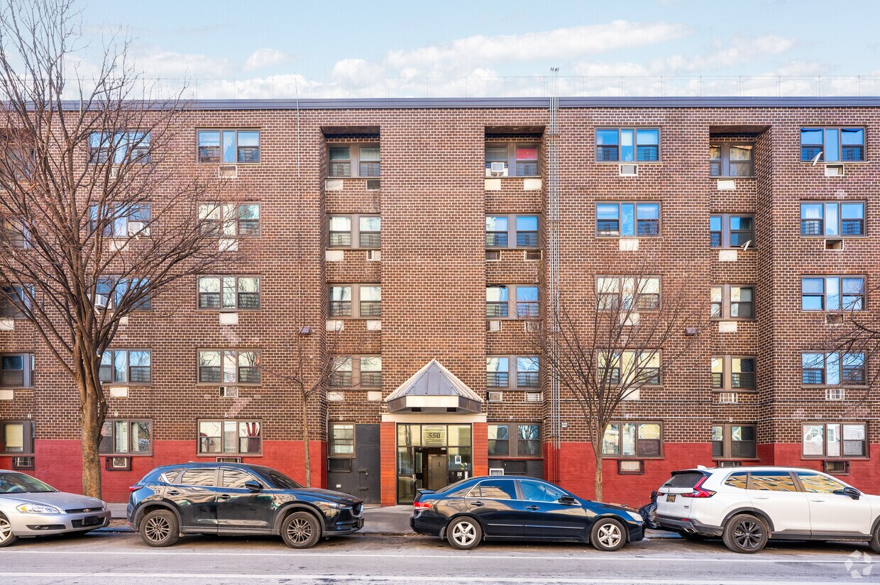 Fotografía del edificio - Betances VI