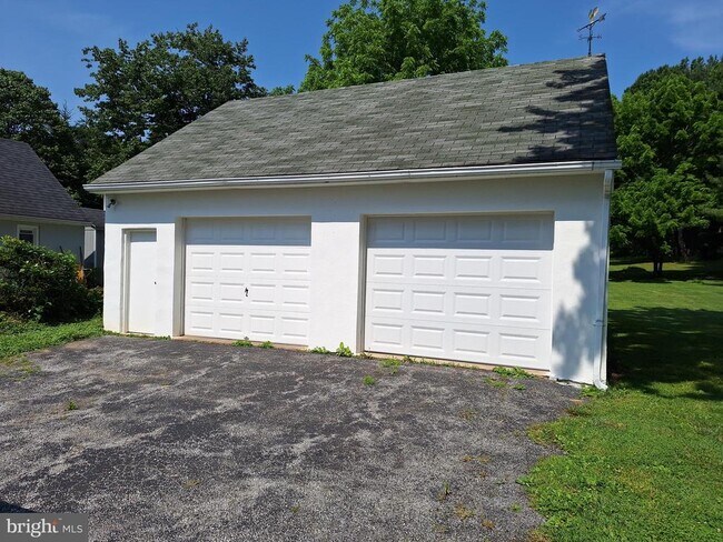 Foto del edificio - 624 Chandler Mill Rd