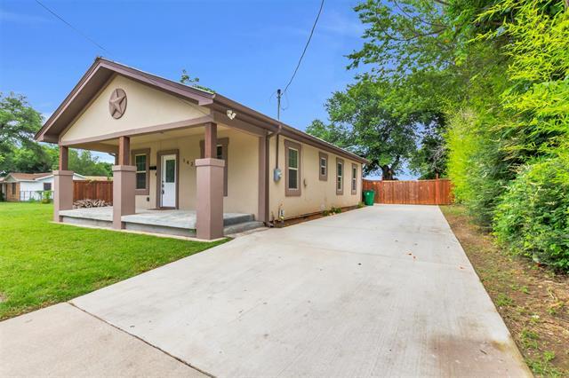Foto del edificio - 1424 Woods Ln