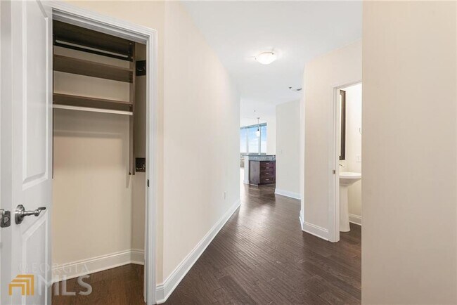 Building Photo - 270 17th St NW