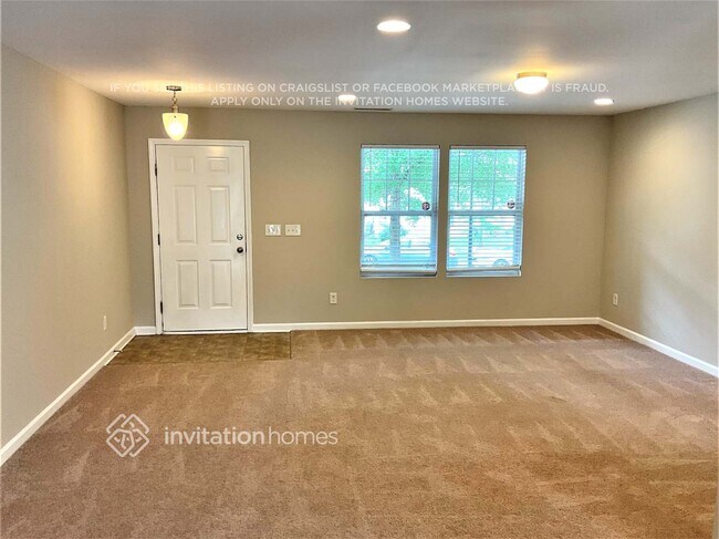Building Photo - 746 Mountain Quail Dr