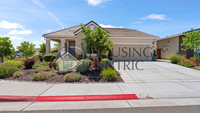 Foto del edificio - Gorgeous 1-Story Solar Home in Highly Pres...