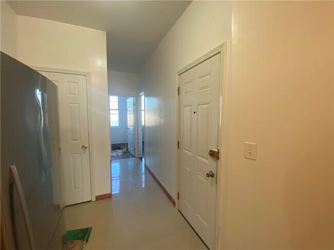 Building Photo - 2108 Flatbush Ave