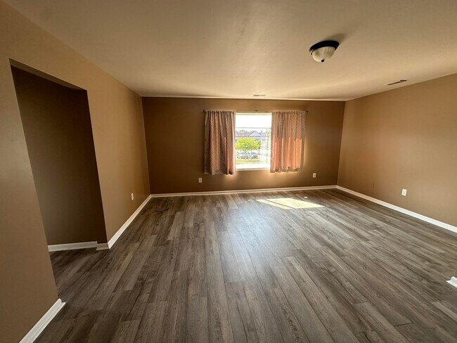 Foto del edificio - 2579 Union Lake Rd