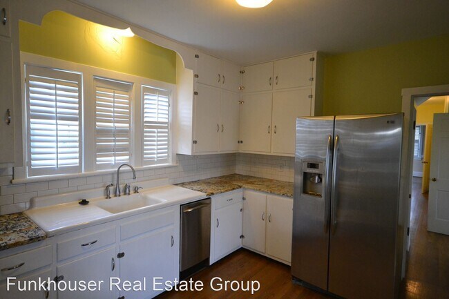 Building Photo - 3 br, 2 bath House - 1220 Hillcrest Drive