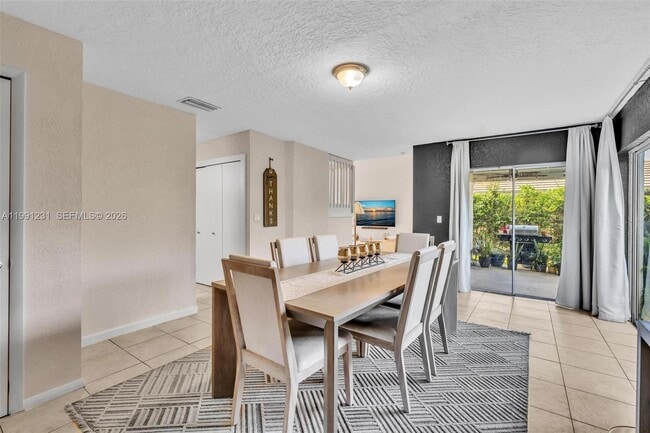 Foto del edificio - 1718 NW 97th Ave