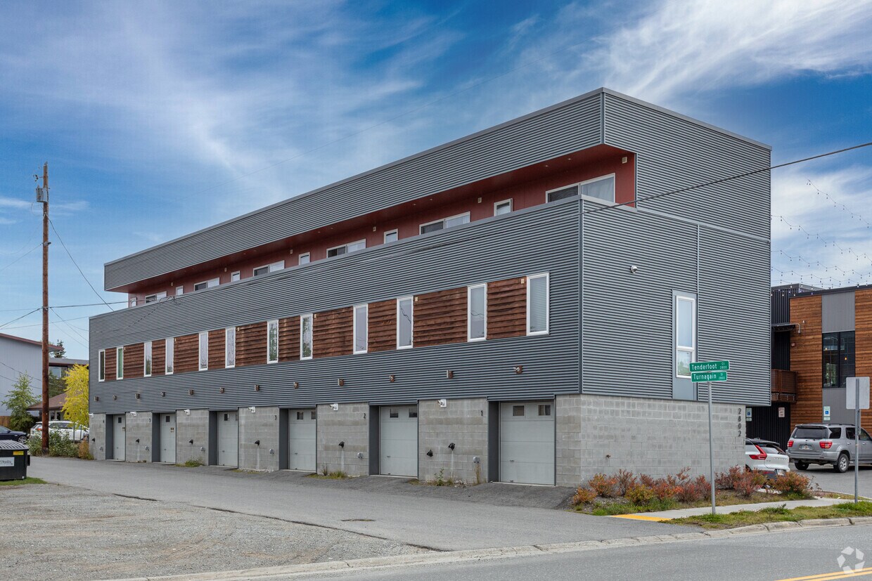 2802 Turnagain St, Anchorage, AK 99517 2802 Turnagain St Anchorage