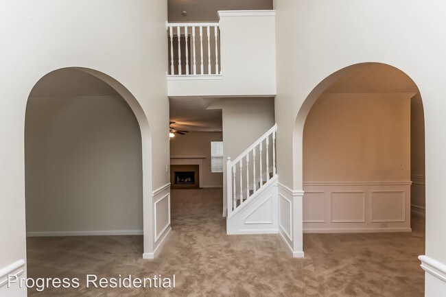 Building Photo - 3751 Bondurant Dr