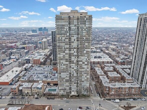 Building Photo - 1660 N La Salle Dr