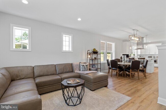 Foto del edificio - 528 Lower E Valley Forge Rd