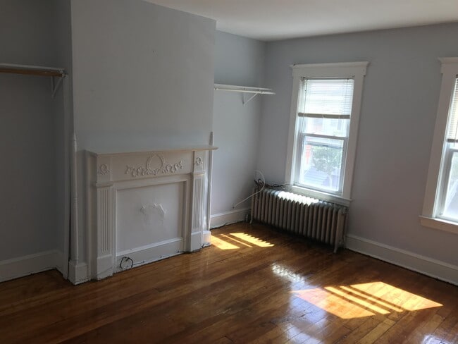 Building Photo - 77 Wyckoff St