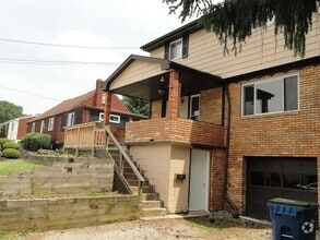 Building Photo - 314 Lowgar Dr
