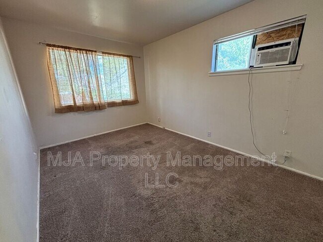 Foto del edificio - 2172 S 800 E