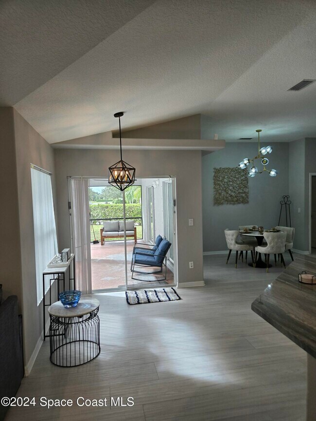 Foto del edificio - 491 South Key Lime Square SW