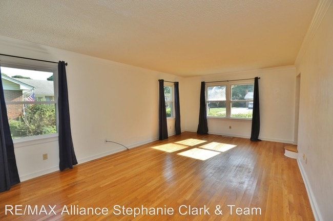 Foto del edificio - 3 br, 2.5 bath House - 3320 Kensington Street